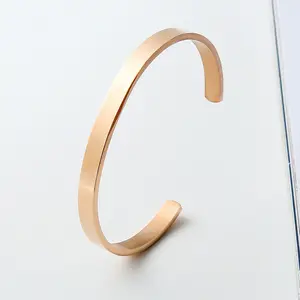 Bracelet en acier inoxydable pour femmes, bijou avec une grande largeur de 6mm, gravure Laser, citation inspirante Positive, manchette estampée à la main, bracelet personnalisé pour femmes