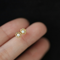 Anting-anting bunga opal berlapis emas 18K dan perak S925, anting-anting halo berhiaskan manik-manik perak sterling 925