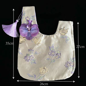 Petit sac à main en tissu jacquard imitation soie avec franges et fil doré, motif orchidée Phalaenopsis, nouveau style chinois rétro national - Product Image 6