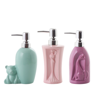 Modern Luxury Gold Soap Dispenser Square Ceramic Lotion Bottle Hotel Bathroom Accessories Sets