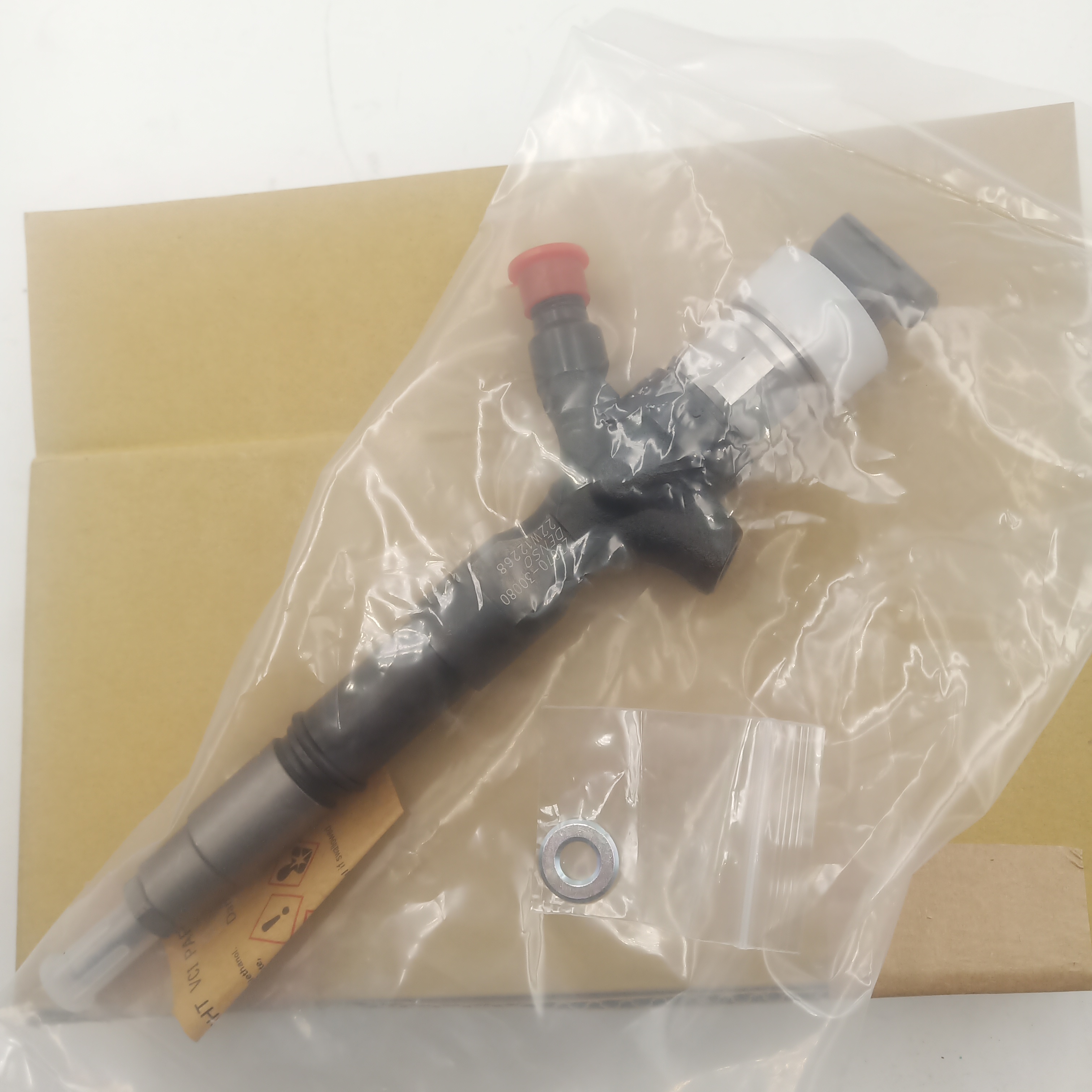 Hot Sale Diesel Fuel Injector 095000-5740 095000-574# Common Rail Injection Nozzle 23670-30080 For TOYOTA 1KD-FTV