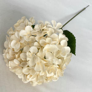 Hydrangeas artificiels en soie, fleurs artificielles pour la décoration <span class=keywords><strong>de</strong></span> mariage, d'événements et <span class=keywords><strong>de</strong></span> fêtes, fleurs décoratives pour mariage - Product Image 4