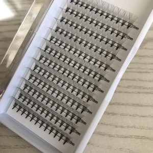 Corée PBT Fiber Silk Lashes Racine courte 0.05 8D 9D 10D Premade Volume Fans Middle Tape Extensions de cils - Product Image 5