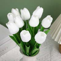 Bunga Tulip Buatan Bunga Artifisial untuk Hari Valentine Rangkaian Bunga Tulip Putih Rangkaian Bunga Pernikahan