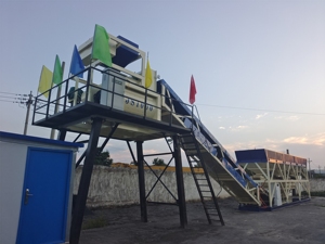 Planta Mezcladora de Concreto Portátil Modular Hzs de 25 a 180 Metros Cúbicos/H, Componentes Clave Incluyendo Motor, PLC y Rodamientos - Product Image 2