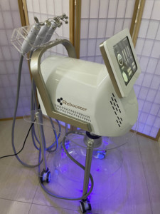 Microdermabrasion Hydro Facial Rides Remover Oxygen Facial Machine Aqua Facial Therapy - Product Image 6