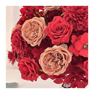 Centro de mesa clásico con rosas rojas artificiales para decoraciones de boda, arreglo de ramo de peonías otoñales mixtas - Product Image 4