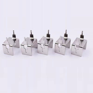 Profil de dissipateur thermique en aluminium Melt Eruption à 4 trous et double broche pour la dissipation thermique des adaptateurs d'alimentation - Product Image 2