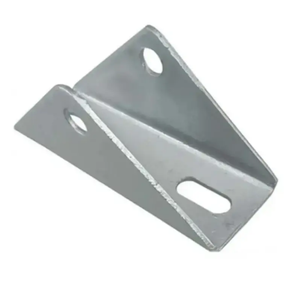 Conector Triangular de Cuatro Orificios, Soporte Solar, Accesorios para Sistemas de Montaje en Suelo, Accesorios Fotovoltaicos - Product Image 1