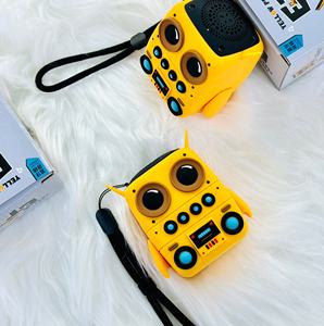 Altavoz Impermeable con Diseño de <span class=keywords><strong>Minion</strong></span> Amarillo de Dibujos Animados, Regalos de Navidad para Niños - Product Image 3