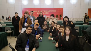 Sistema de Cerca de Malla de Alambre Galvanizado en Caliente Estándar Australiano, Cerca de Eslabones de Cadena de Fácil Montaje, 6 pies de Altura - Product Image 2