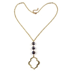 Collier tendance pour femme avec chaîne en or, perles de verre, style punk, pendentif en forme de feuille de courge, de lèvre, de fleur, collier de paix - Product Image 5