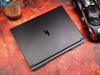 Laptop da Gaming Acer Nitro 16 Shadow con Intel Core U9-275HX U7-255HX RTX5080, Schermo 16 Pollici 2.5K 240Hz, 100% DCI-P3, Nero, 32GB RAM, 1TB, SH16-73