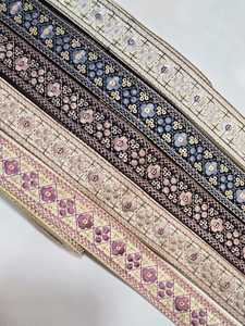 ลูกไม้ปักลายดอกไม้สำหรับชุดเจ้าสาวและชุดราตรี ผ้าตาข่ายสีดำ - Product Image 1