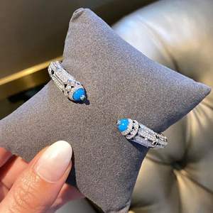 Bracciale in Argento Sterling 925 Stile Art Déco con Zirconia Blu Turchese e Smalto di Lusso - Product Image 5