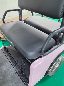 Carrito de Golf Club Car de 4 Plazas, Carrito Elevado de 2-4 Asientos con Baterías - Product Image 4