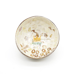 Cuenco de Coco Artesanal de Nácar, Cuenco Decorativo de Cáscara de Coco Natural Orgánica, Fabricante al por Mayor - Product Image 3