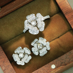 อาซูโอ ลักชัวรี ดีไซน์ชุดเครื่องประดับดอกไม้เพชรแท้ทองคำขาว 18k สำหรับผู้หญิง งานเลี้ยงระดับสูง - Product Image 3