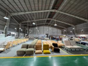 Premium Midcentury Modern Leather <b>Sofa</b> Bed Three Seat Solid Wood <b>Legs</b> Tufted Back Rolled Arm Living Room Hotel Lounge Villa - Product Image 6