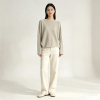 Haut en maille Andy Velvet à col rond, coupe ample, manches longues, amincissant et polyvalent pour le début de l'automne