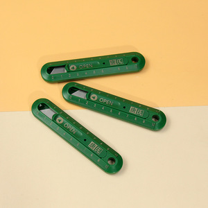 Automatic Rebound Utility Knife 0.6mm Thick Blade Carbon Steel Green For <b>Packaging</b> And Wallpaper Cutting - Product Image 2