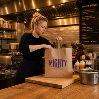 Sacs de livraison alimentaire de luxe biodégradables en kraft avec poignées torsadées |   Emballages à emporter personnalisés pour restaurants, vente en gros