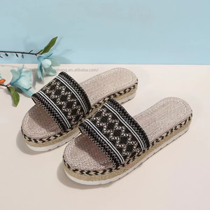 Popular <b>Cheap</b> Breathable Fabric Summer Slipper Woman Beach Comfort Home Slides Slippers - Product Image 6