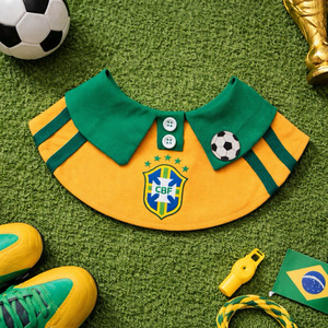 Bandana pour animaux de compagnie imprimé équipe nationale de football, bavoir doux à thème football, serviette anti-bave pour petits et moyens chiens et chats - Product Image 1