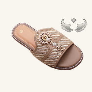 Sandales mules ouvertes pour femmes, légères, respirantes, durables, avec strass métalliques, tendance et de haute qualité, vente en gros, été - Product Image 2