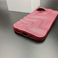 Soldes Exceptionnelles : Coque de Téléphone en TPU Souple Dépoli à Motif Ondulations d'Eau 3D pour iPhone Série 15 Plus et 16 Pro, Style Ins