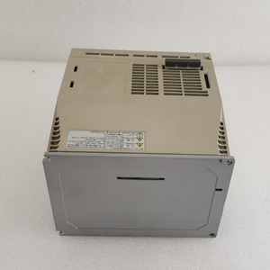 Controlador SGD7S-120A00A002, Amplificador de Accionamiento SGD7S-120, Sistema de Accionamiento de un Solo Eje para Maquinaria de Embalaje - Product Image 4