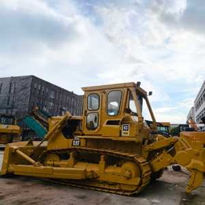 รถดันดิน CAT D7G มือสอง บำรุงรักษาง่าย โครงสร้างใต้ท้องรถทนทาน พร้อมริปเปอร์ด้านหลัง เครื่องยนต์ประหยัดน้ำมัน ห้องโดยสารกว้างขวาง มีสินค้าในสต็อก - Product Image 2