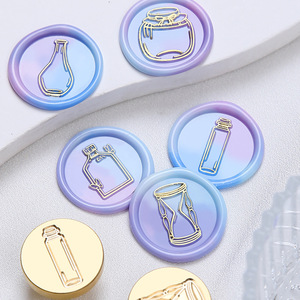 Tête de sceau à la cire de 2,5 cm en laiton massif gravé pour la décoration, série bouteille vide - Product Image 2