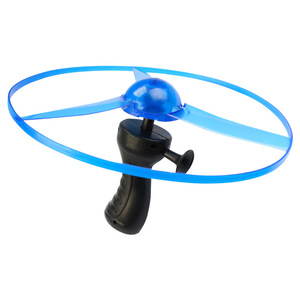Platillo Volador Mágico, Juguete Barato para Exteriores, de Plástico, con Cuerda para Tirar, con Luces LED Intermitentes, Disco Volador Luminoso para Niños - Product Image 1