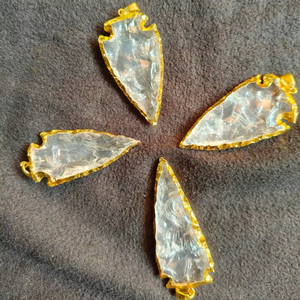 Pendentifs en pointe de flèche d'agate, pierre précieuse naturelle, sculptée à la main, pierre facettée, bijoux, breloques, vente en gros, marque Conifer, centre d'évaluation des pierres précieuses - Product Image 1