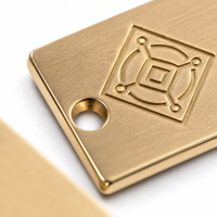 Étiquettes métalliques personnalisées de haute qualité, écologiques, pour vêtements, étiquettes de vêtements, logo en relief, laiton, alliage de zinc, certifiées GRS