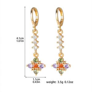 ต่างหูระย้าทรงยาวประดับคริสตัลรูปใบโคลเวอร์ชุบทองคำขาว ดีไซน์หรูหราประณีตสำหรับผู้หญิง ตกแต่งด้วยเพชร - Product Image 3