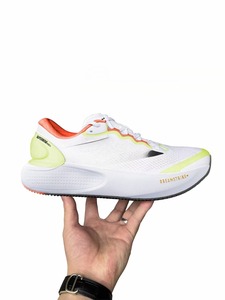 Erkek Siyah Beyaz Supernova Rise Koşu Ayakkabısı, Nefes Alabilen Fileli Hafif Dreamstrike Ayakkabıları Koşu Spor Salonu Günlük Kullanım için - Product Image 5