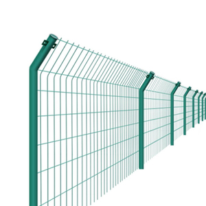 Malla de Alambre de Hierro para Cercas de Calibre 16 y 10, 2x2, 4x4, 6x6, Recubierta de PVC Verde, Galvanizada, Soldada, en Rollo - Product Image 5