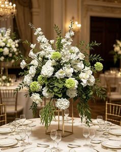 Composizione Floreale Artificiale Verde in Seta per Centrotavola e Decorazioni Nuziali, Runner Floreale per Corridoio - Articolo Caldo del Momento - Product Image 4