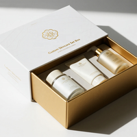Boîte magnétique personnalisée pour ensemble de soins de la peau avec un élégant emballage cadeau en boîte blanche ivoire