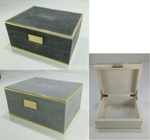 กล่องเครื่องเพชรพลอยเทียม Shagreen สุดหรู - Product Image 1
