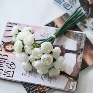 Ramo de rosas artificiales de té de 27 cabezas, rafia, flores de boda falsas, plantas verdes para decoración del hogar, arreglo de fotografía - Product Image 4
