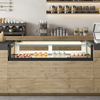 Vitrine réfrigérée intégrée sans cadre à simple couche sur mesure pour gâteaux à la crème fraîche