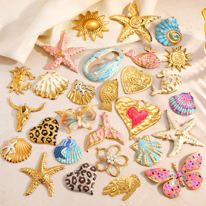 Dijes de Acero Inoxidable Chapados en Oro con Esmalte Colorido de Estrellas de Mar, Ballenas y Conchas para Mujer, para la Creación de Joyería DIY - Product Image 1