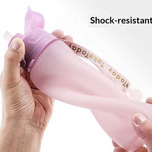Botella de Agua Plegable de Silicona 2026, 600ML, Libre de BPA, Taza Deportiva Portátil, Tapa con Pajita Antiderrames, Apta para Microondas, Diseño Moderno - Product Image 1