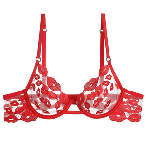 Set Lingerie Romantico Rosso con Pizzo, <span class=keywords><strong>Reggiseno</strong></span> <span class=keywords><strong>e</strong></span> Slip Trasparenti, Set per San Valentino con Ricami in Pizzo, <span class=keywords><strong>Reggiseno</strong></span> Sexy con Ferretto <span class=keywords><strong>e</strong></span> Slip - Product Image 3
