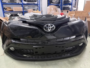 Pièces d'origine d'occasion démontées pour Toyota <span class=keywords><strong>CHR</strong></span> : Ensemble de pare-chocs, phare, feu arrière, capot, hayon, porte, tableau de bord, pare-chocs avant. - Product Image 2
