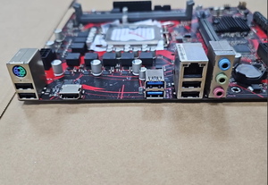 Placa Base EX-H610M-V3 en Buen Estado, LGA 1700, DDR4, 64GB, Micro ATX, Compatible con Generaciones 12/13 - Product Image 3