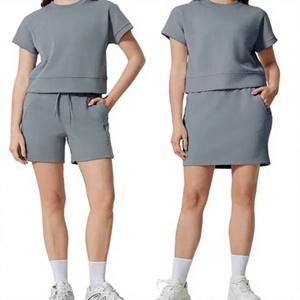 Ensemble haut et short pour femmes, tendance estivale, tenue décontractée en deux pièces pour l'été - Product Image 1